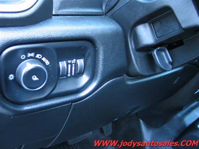 2020 RAM 3500 Tradesman 3500,Tradesman, Crew Cab, 8' Box, 4x4, DRW - Photo 6 - North Platte, NE 69101