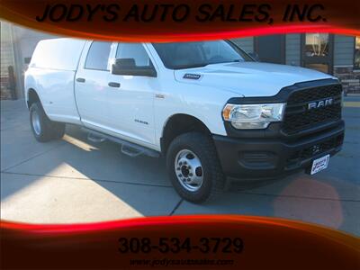 2020 RAM 3500 Tradesman  3500,Tradesman, Crew Cab, 8' Box, 4x4, DRW Truck