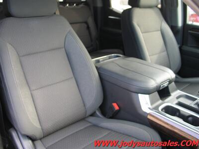 2023 GMC Sierra 1500 Elevation, 4DR CREW CAB. HEATED SEATS, 29,000 MILES - Photo 34 - North Platte, NE 69101