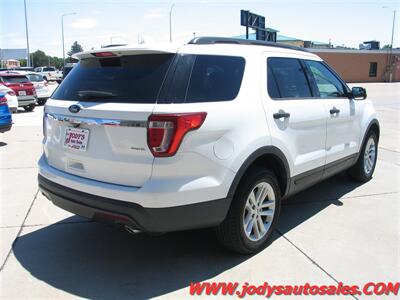 2017 Ford Explorer AWD, 25,000 LOW LOW MILES   - Photo 34 - North Platte, NE 69101