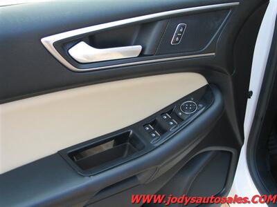 2015 Ford Edge  SEL AWD 4DR. - Photo 3 - North Platte, NE 69101