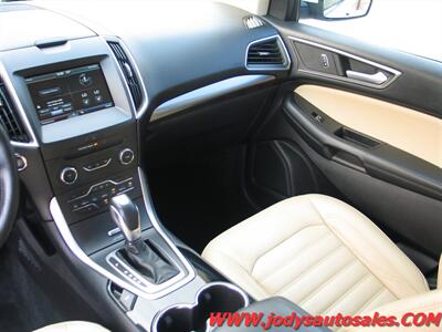 2015 Ford Edge  SEL AWD 4DR. - Photo 7 - North Platte, NE 69101