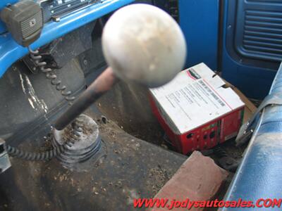 2013 Ford F-250 1972, Super Duty XL 1972, 2WD, 70,000 ACTUAL MILES, 30 year in the barn, needs brakes fuel system and other things. - Photo 5 - North Platte, NE 69101