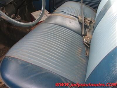 2013 Ford F-250 1972, Super Duty XL 1972, 2WD, 70,000 ACTUAL MILES, 30 year in the barn, needs brakes fuel system and other things. - Photo 3 - North Platte, NE 69101