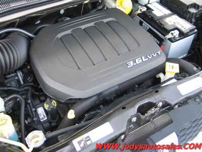 2018 Dodge Grand Caravan SE  SE, BACKUP CAMERA, BLUETOOTH, LOW 72,000 MILES - Photo 35 - North Platte, NE 69101