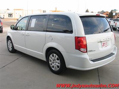 2018 Dodge Grand Caravan SE  SE, BACKUP CAMERA, BLUETOOTH, LOW 72,000 MILES - Photo 30 - North Platte, NE 69101