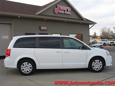 2018 Dodge Grand Caravan SE  SE, BACKUP CAMERA, BLUETOOTH, LOW 72,000 MILES - Photo 33 - North Platte, NE 69101