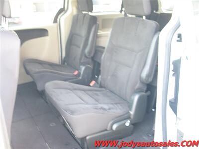 2018 Dodge Grand Caravan SE  SE, BACKUP CAMERA, BLUETOOTH, LOW 72,000 MILES - Photo 8 - North Platte, NE 69101