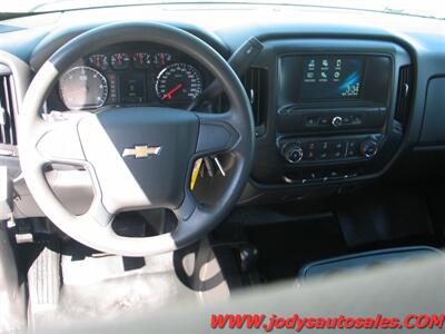2016 Chevrolet Silverado 2500 W/T  W/T  2500, DOUBLE CAB, 4X4 - Photo 6 - North Platte, NE 69101