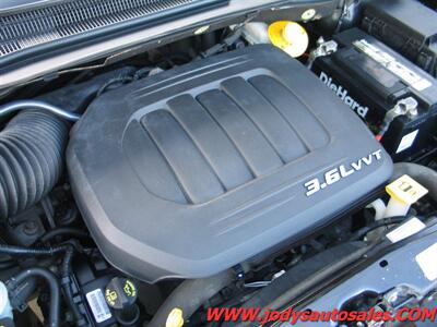 2016 Dodge Grand Caravan SXT, POWER DOORS, Backup cam. LOW 67,000 MILES - Photo 35 - North Platte, NE 69101