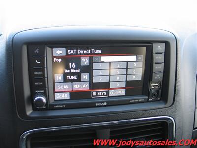 2016 Dodge Grand Caravan SXT, POWER DOORS, Backup cam. LOW 67,000 MILES - Photo 14 - North Platte, NE 69101