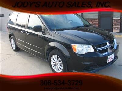2016 Dodge Grand Caravan SXT, POWER DOORS, Backup cam. LOW 67,000 MILES - Photo 1 - North Platte, NE 69101