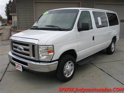 2014 Ford E-Series Van E-350 SD XLT  E-350  XLT, 11 Passenger Van - Photo 26 - North Platte, NE 69101