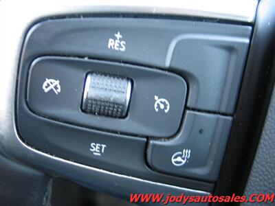 2021 Chevrolet Silverado 1500 LT  LT, 4x4, Heated Seats, 5.3L V8,CREW CAB - Photo 10 - North Platte, NE 69101