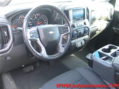 2021 Chevrolet Silverado 1500 LT LT, 4x4, Heated Seats, 5.3L V8,CREW CAB - Photo 2 - North Platte, NE 69101