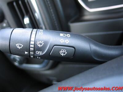 2021 Chevrolet Silverado 1500 LT  LT, 4x4, Heated Seats, 5.3L V8,CREW CAB - Photo 9 - North Platte, NE 69101