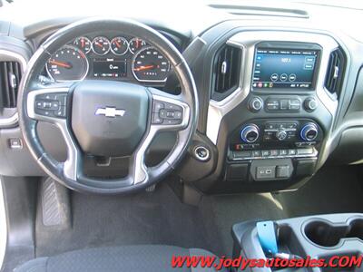 2021 Chevrolet Silverado 1500 LT  LT, 4x4, Heated Seats, 5.3L V8,CREW CAB - Photo 6 - North Platte, NE 69101