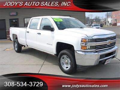 2017 Chevrolet Silverado 2500 Work Truck  4X4 CREW CAB, 8' BOX, LOW 59,000 MILES Truck