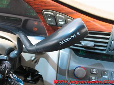 2002 Cadillac DeVille   - Photo 10 - North Platte, NE 69101