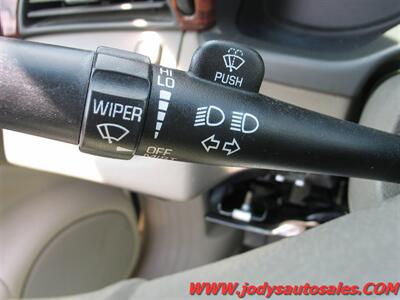 2002 Cadillac DeVille   - Photo 8 - North Platte, NE 69101