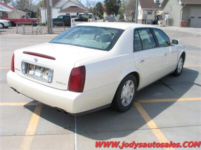2002 Cadillac DeVille   - Photo 28 - North Platte, NE 69101