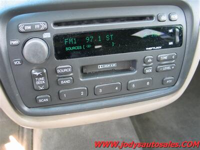 2002 Cadillac DeVille   - Photo 17 - North Platte, NE 69101