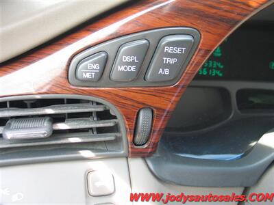 2002 Cadillac DeVille   - Photo 9 - North Platte, NE 69101