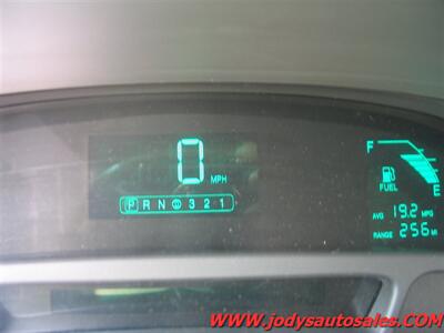 2002 Cadillac DeVille   - Photo 12 - North Platte, NE 69101