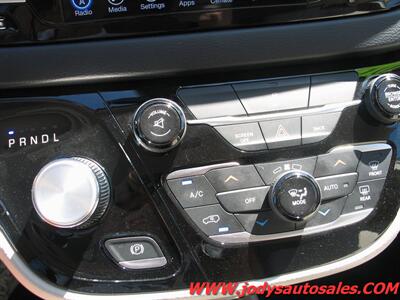 2017 Chrysler Pacifica Hybrid Touring Plus Touring Plus, HYBRID, LOW 50,000 MILE - Photo 21 - North Platte, NE 69101