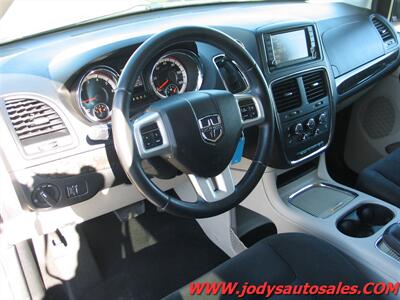 2016 Dodge Grand Caravan  SXT, POWER DOORS, LOW , LOW 25000 MILES - Photo 2 - North Platte, NE 69101