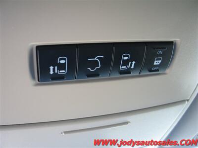 2016 Dodge Grand Caravan  SXT, POWER DOORS, LOW , LOW 25000 MILES - Photo 18 - North Platte, NE 69101