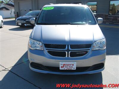 2016 Dodge Grand Caravan  SXT, POWER DOORS, LOW , LOW 25000 MILES - Photo 32 - North Platte, NE 69101