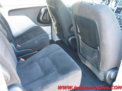 2016 Dodge Grand Caravan  SXT, POWER DOORS, LOW , LOW 25000 MILES - Photo 21 - North Platte, NE 69101