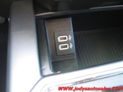 2020 Ford F-150 XLT, 4x4, CREW CAB, - Photo 23 - North Platte, NE 69101