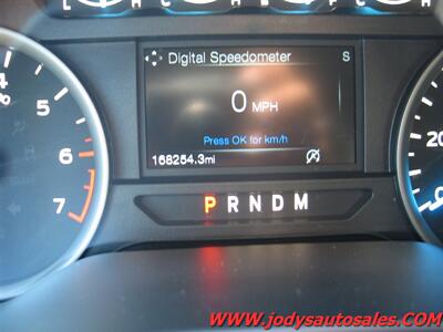 2020 Ford F-150 XLT, 4x4, CREW CAB, - Photo 15 - North Platte, NE 69101