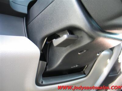 2016 Ford F-150 XLT   - Photo 5 - North Platte, NE 69101