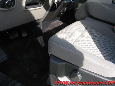 2016 Ford F-150 XLT   - Photo 6 - North Platte, NE 69101