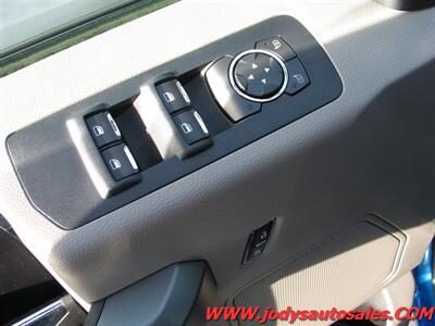 2016 Ford F-150 XLT   - Photo 3 - North Platte, NE 69101