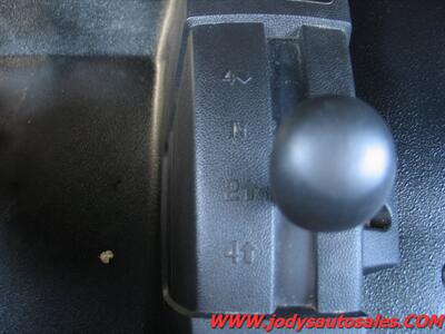 2017 Chevrolet Silverado 3500 Work Truck  CREW CAB, 4X4, 8' Box, 6.0L  V8 - Photo 21 - North Platte, NE 69101