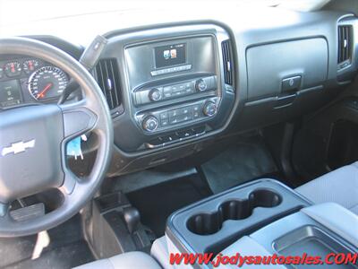 2017 Chevrolet Silverado 3500 Work Truck  CREW CAB, 4X4, 8' Box, 6.0L  V8 - Photo 7 - North Platte, NE 69101