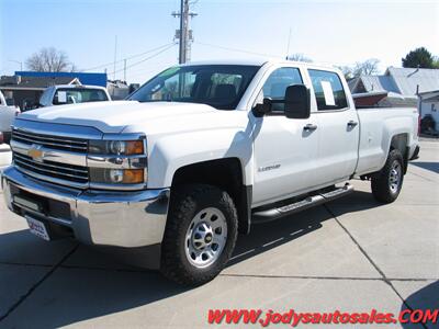2017 Chevrolet Silverado 3500 Work Truck  CREW CAB, 4X4, 8' Box, 6.0L  V8 - Photo 29 - North Platte, NE 69101