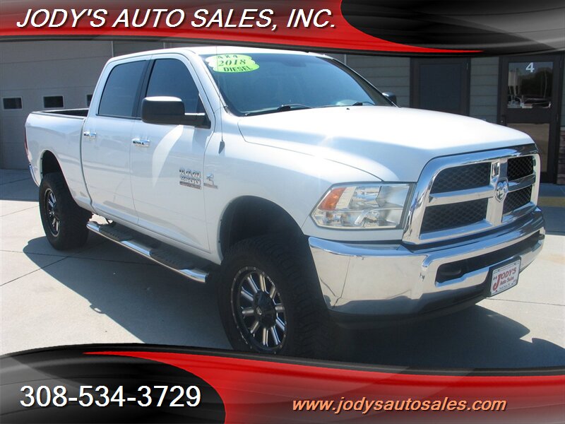2018 RAM 2500 SLT  SLT, Crew Cab, 6.3 FT. BOX, DIESEL 4x4,