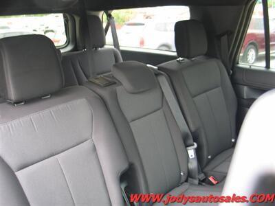 2019 Ford Expedition MAX  MAX, 4WD, 3RD ROW SEAT, LOW 52,000 MILES - Photo 25 - North Platte, NE 69101