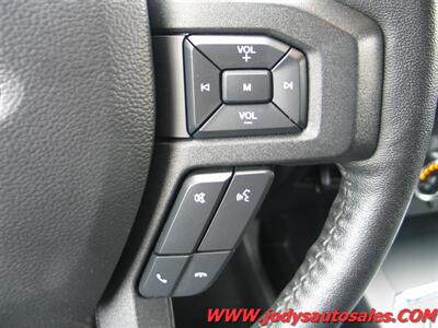 2019 Ford Expedition MAX  MAX, 4WD, 3RD ROW SEAT, LOW 52,000 MILES - Photo 12 - North Platte, NE 69101