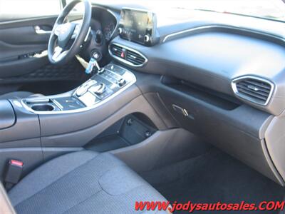 2023 Hyundai SANTA FE  SE, AWD, 2.5L I4 - Photo 19 - North Platte, NE 69101
