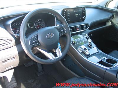 2023 Hyundai SANTA FE  SE, AWD, 2.5L I4 - Photo 2 - North Platte, NE 69101