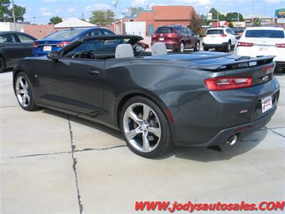 2018 Chevrolet Camaro  SS, Convertible, 6.2L V8 400hp 410ft. lbs. - Photo 34 - North Platte, NE 69101