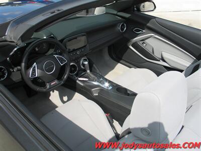 2018 Chevrolet Camaro  SS, Convertible, 6.2L V8 400hp 410ft. lbs. - Photo 38 - North Platte, NE 69101