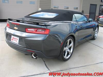 2018 Chevrolet Camaro  SS, Convertible, 6.2L V8 400hp 410ft. lbs. - Photo 27 - North Platte, NE 69101