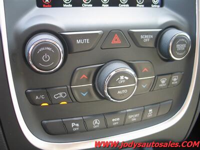 2019 Dodge Durango SXT SXT,AWD, 3ED ROW SEATING, LOW, LOW 39,000 MILES - Photo 18 - North Platte, NE 69101